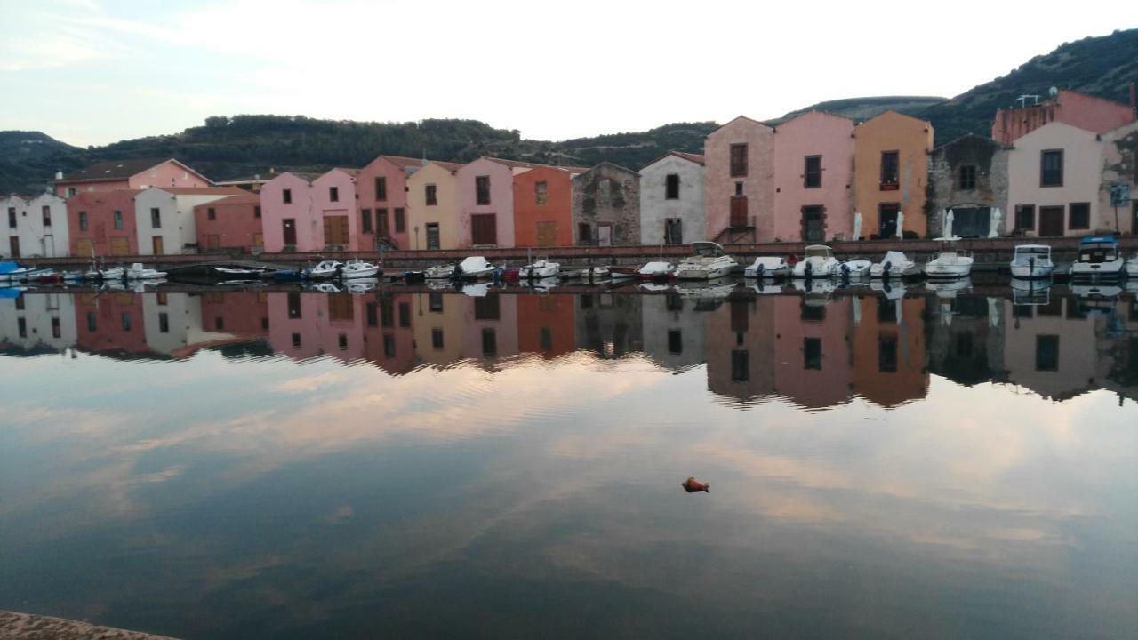Agriturismo Su'E Lentu Bosa Exteriör bild